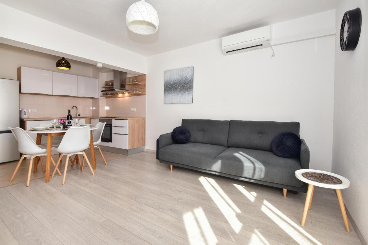 Apartman Luka Igrane Luaran gambar