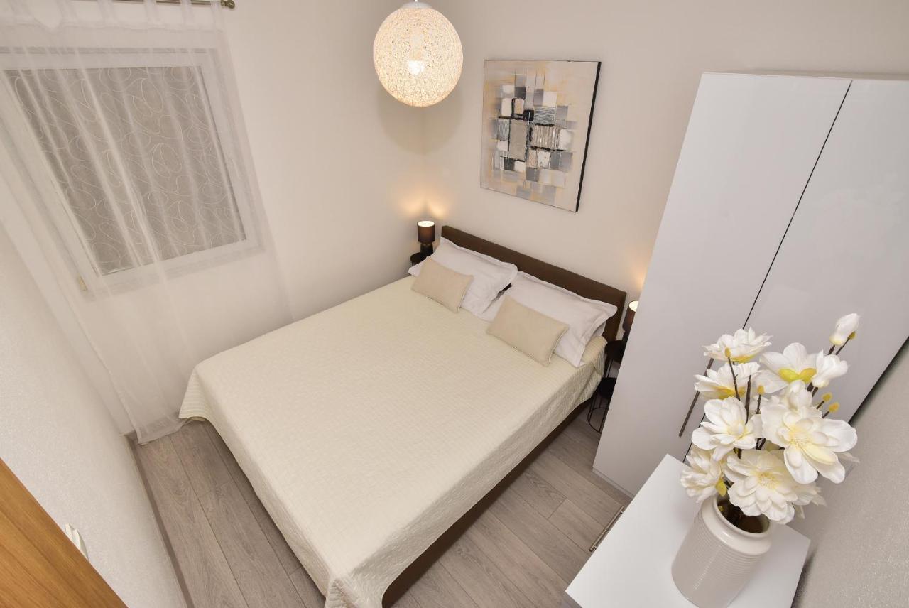 Apartman Luka Igrane Luaran gambar
